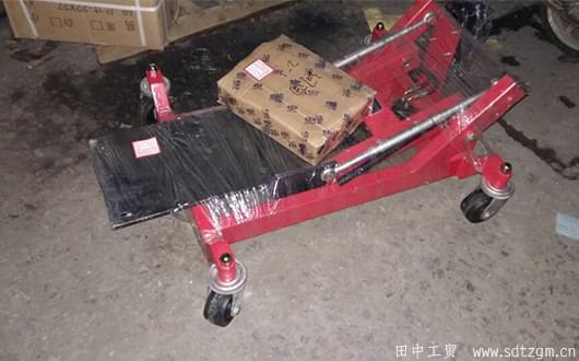 河南 新龍汽修所購發(fā)動機翻轉架