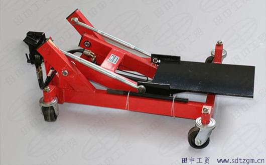 田中變速箱液壓拖車(chē)