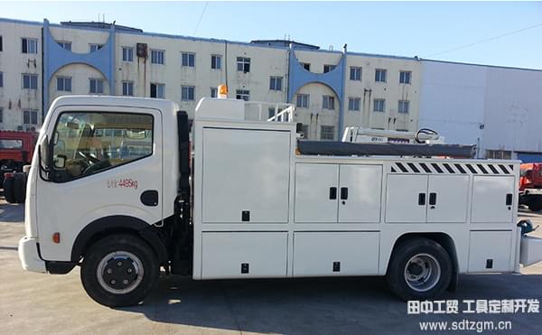 多功能流動維修服務車.jpg