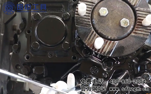 ZF16檔變速器拆卸，ZF變速箱維修工具