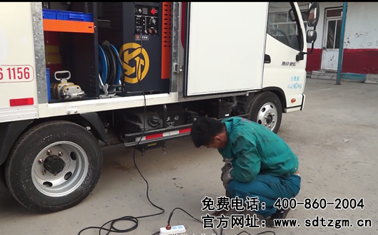 選購卡車養(yǎng)護搶修服務(wù)車要注意什么 山東田中設(shè)備告訴您